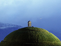 Исландия приостановила работу своего посольства в Москве