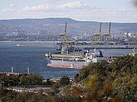 В акватории Новороссийска прогремели взрывы: атака надводных беспилотников