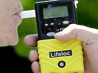 Полиция не смогла измерить уровень алкоголя в крови водителя: