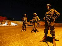 К северу от Хеврона с применением 