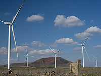 Полиция потребовала отложить установку ветрогенераторов на Голанах