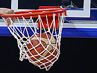 Французский баскетболист, перенесший остановку сердца во время тренировки, умер в больнице