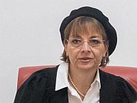 Рассмотрение иска против продуктовых талонов перенесено на 13 сентября, чтобы успеть до праздников