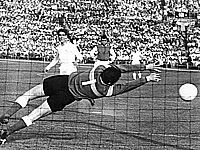 Умер известный французский вратарь, призер чемпионата мира