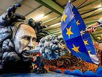 В связи с войной в Украине Совет ЕС продлил санкции в отношении почти 1800 физических и юридических лиц. Из списка исключены четыре имени