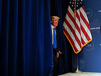 Трамп поздравил с Новым годом