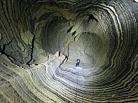 В пещере 