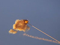 Сирены и взрывы в центре Израиля