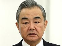 Глава МИД Китая призвал Израиль обеспечить безопасность посольства КНР и китайских граждан