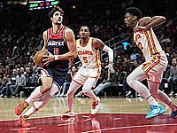 Дени Авдия набрал 22 очка.