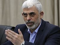 Опубликованы протоколы допросов Яхьи Синуара 1989 года: он душил 