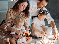 Adinut – онлайн магазин игрушек и товаров для новорожденных от премиум-брендов