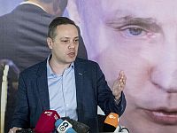 В России политика Владимира Милова заочно приговорили к восьми годам колонии по делу о военных 