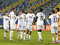 Лига конференций. 11 команд, в том числе