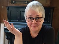 Анна Резницкая  предлагает помощь в решении бюрократических проблем