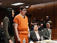 Суд в Мичигане приговорил подростка, устроившего стрельбу в школе, к пожизненному заключению