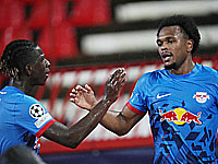 Удаление, автогол, два гола в компенсированное время. 