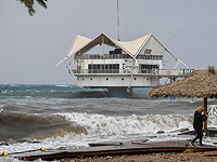 Минздрав предупреждает: купание в Эйлате запрещено