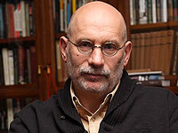 Писатель Борис Акунин внесен российскими властями в реестр экстремистов и террористов