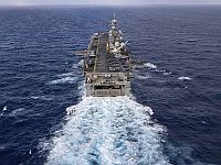 Американские корабли Bataan и Carter Hall пришли в Средиземное море