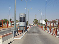 Территория, ведущая к КПП 