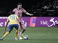 Гол с центра поля. Месси вышел на замену.