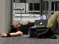 Япония будет выдавать 