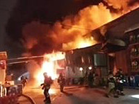 В Ижевске пожар вспыхнул в здании, 