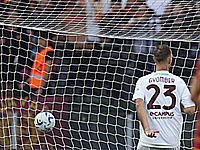 Чемпионат Италии. Гол израильтянина Шона Вайсмана не спас 