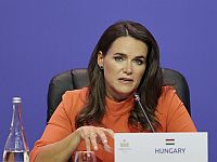 Президент Венгрии Каталин Новак подала в отставку