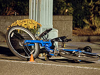 Мотоциклист сбил ребенка, ехавшего на велосипеде в Галилее