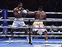 Бой в Саудовской Аравии. Джошуа нокаутировал Нганну