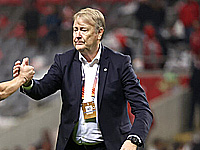 Тренер сборной Исландии: 