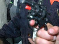 Магазины игрушек отказываются от традиционной продажи пистонов и хлопушек перед Пуримом