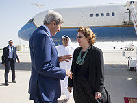 Нетаниягу потребовал от глав АМАНа и ШАБАКа отменить встречи с посланницей Вашингтона