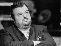 В возрасте 52 лет умер известный спортивный комментатор Василий Уткин