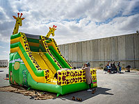 Эвакуированные из Керем-Шалом вернулись с детьми домой отметить Пурим