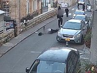 Обвинение: толкнул пожилого человека на асфальт и быстро уехал с места происшествия