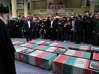 В Тегеране хоронят офицеров КСИР, убитых в результате авиаудара по 