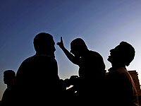 Игра гормонов: как окситоцин и тестостерон провоцируют и разрешают межгрупповые конфликты