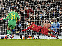 Лунин отразил два пенальти.