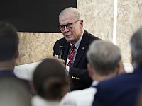 Конгрессмен-республиканец: 