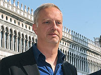 Итальянский телеканал отменил антифашистское выступление писателя Антонио Скурати