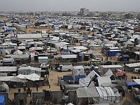 В преддверии военных действий в Рафиахе в Хан-Юнисе создают палаточный городок