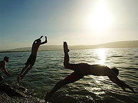 Каникулы: пляжи Кинерета и некоторые средиземноморские пляжи переполнены