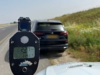 На 6-й трассе задержан водитель из Калансуа, разогнавший автомобиль до 227 км/ч