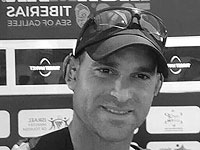 38-летний Эльад Фингерхот из кибуца Мецуба погиб накануне в результате обстрела