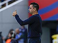 Официально. Хави покидает