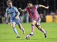 Месси забил. 