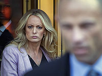 Сторми Дэниэлс: 